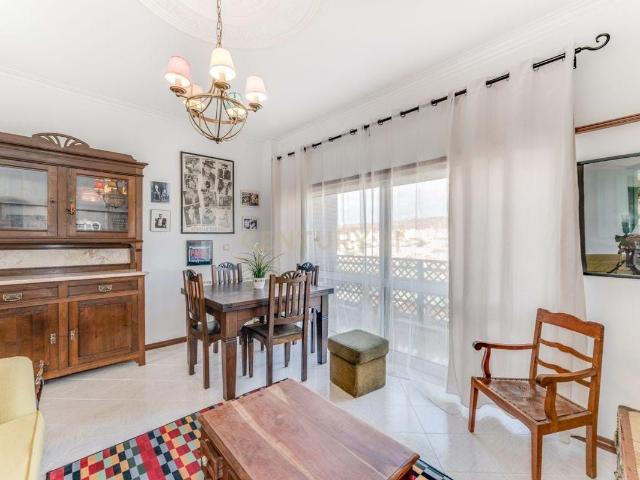 Apartamento alugar em Murganhal, Oeiras