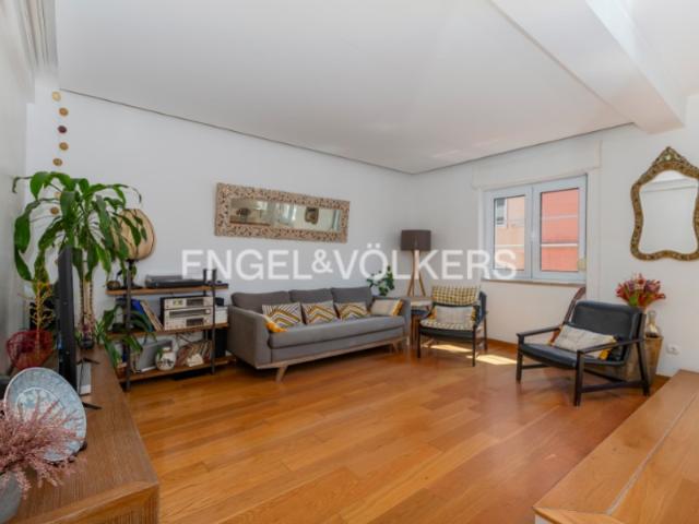 Apartamento venda em Santo António, Lisboa