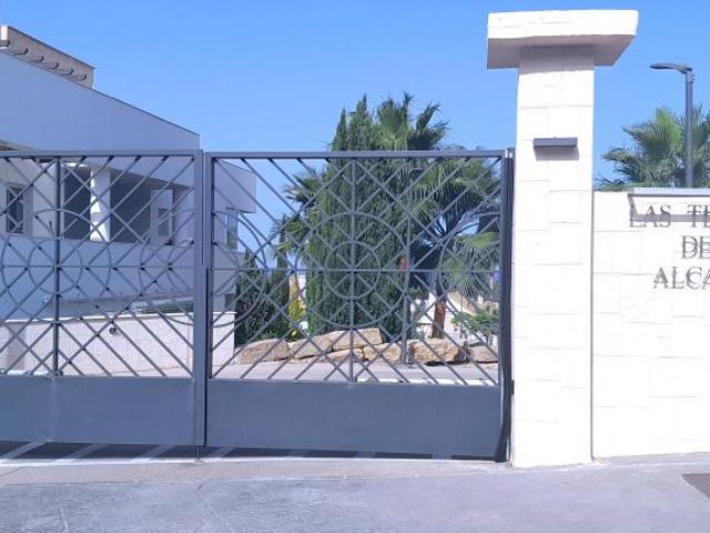 Piso en venta en Nueva Alcaidesa, Campo de Gibraltar