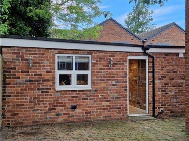 Apartment for rent in Whitwood, West Yorkshire