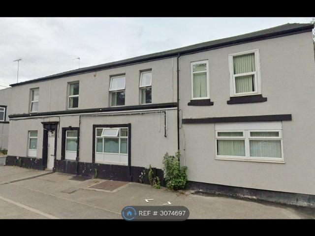 Room for rent in Hightown, Wakefield