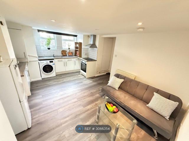 House for rent in Burley, Leeds
