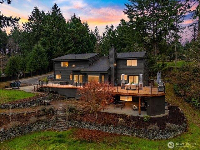 House for sale in Fox Island, Washington