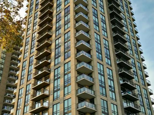Condo for rent in Connaught, Calgary