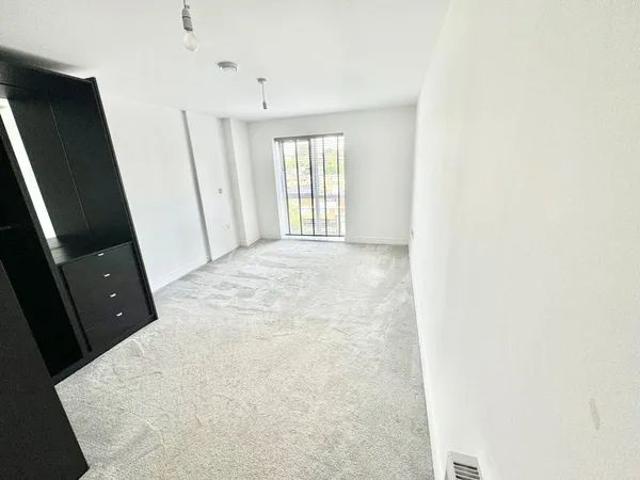 House for rent in Navestock Side, Essex