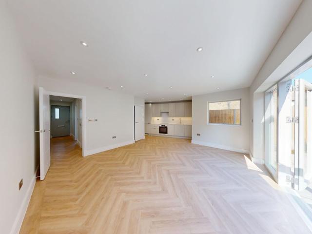 Apartment for rent in Greater London