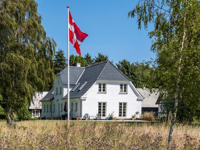 Landejendom til salg i Assens