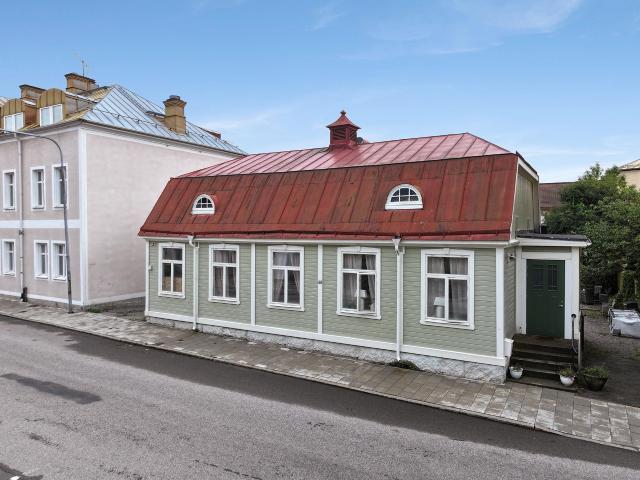 Villa till salu