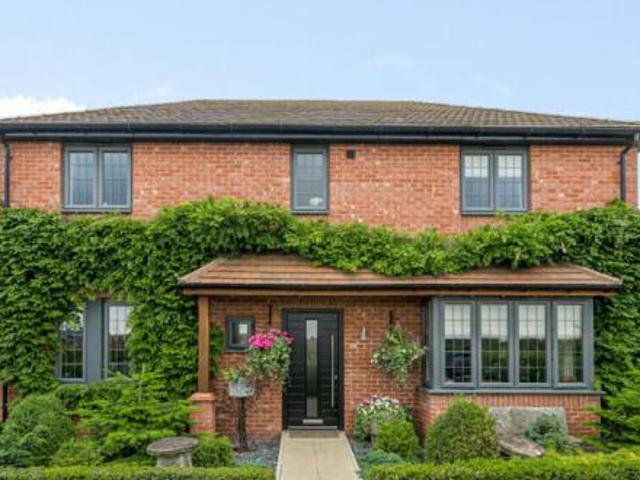 House for sale in Wheatpieces, Pamington