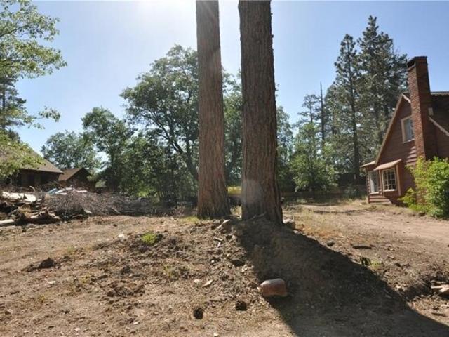 Land for sale in Big Bear Lake Land for sale in Big Bear Lake