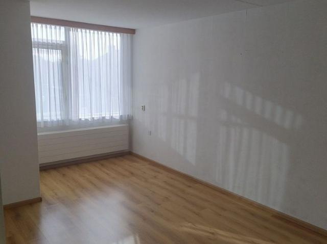 Appartement te huur in Oostwal, Sint Pancras