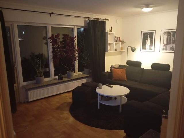 Hus hyra i Södra Häggvik, Sollentuna kommun