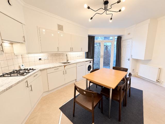 Apartment for rent in Tachbrook Estate, Greater London