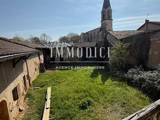 Maison vente à Bourg-en-Bresse, Lurcy