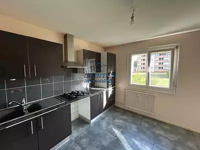 Appartement vente à La Pologne, Lure