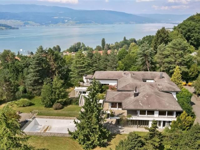 Einfamilienhaus kaufen in Lüscherz, Bern