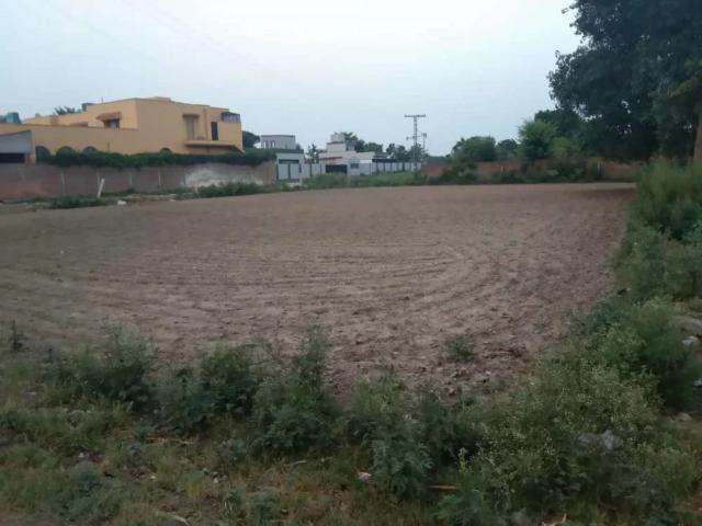 Land for sale in لاہور, لاہور ڈویژن