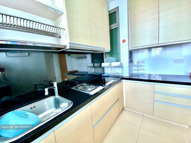 Condominium for rent in Holland