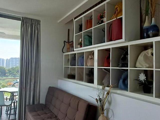 Condominium for sale in Holland