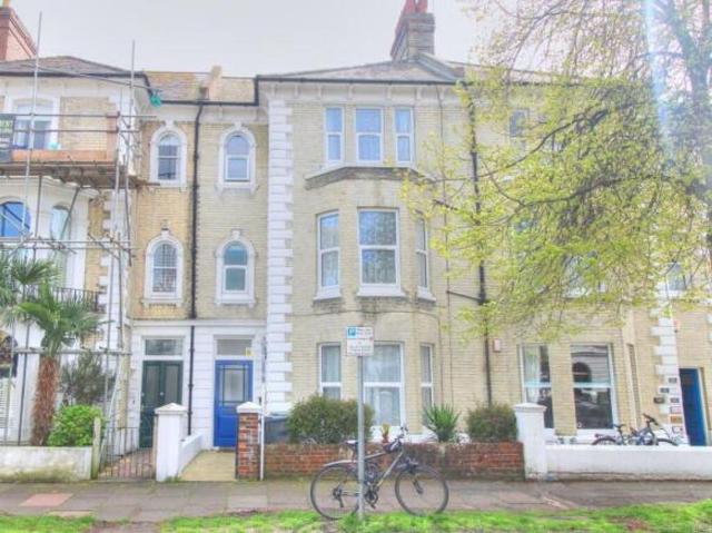 Apartment for rent in Eastbourne, East Sussex