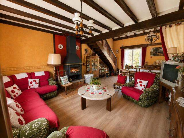 Maison vente à Montmorillon, Lussac-les-châteaux