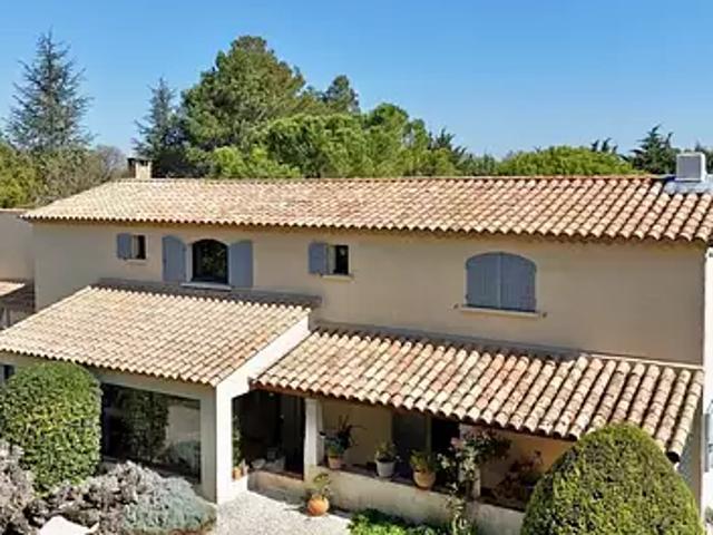 Maison vente à Nîmes, Lussan