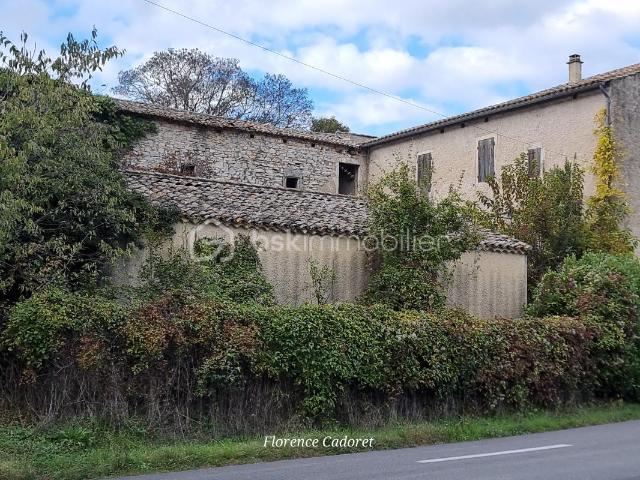Maison vente à Nîmes, Lussan