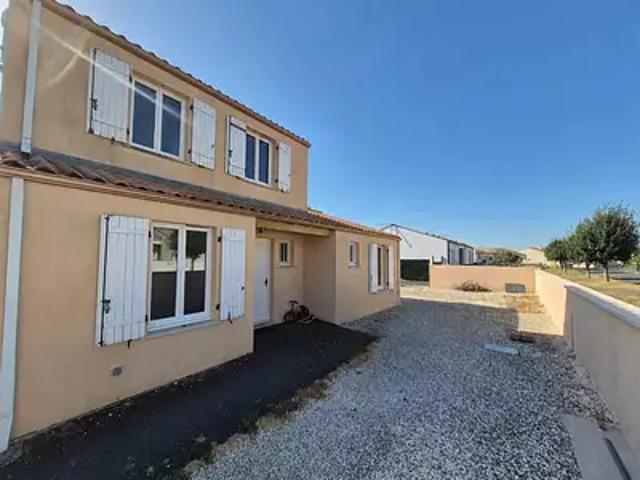 Maison vente à L'Ouche Fayonne, Lussant