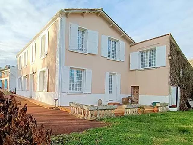 Maison vente à Rochefort, Lussant