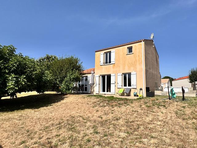 Maison vente à Rochefort, Lussant