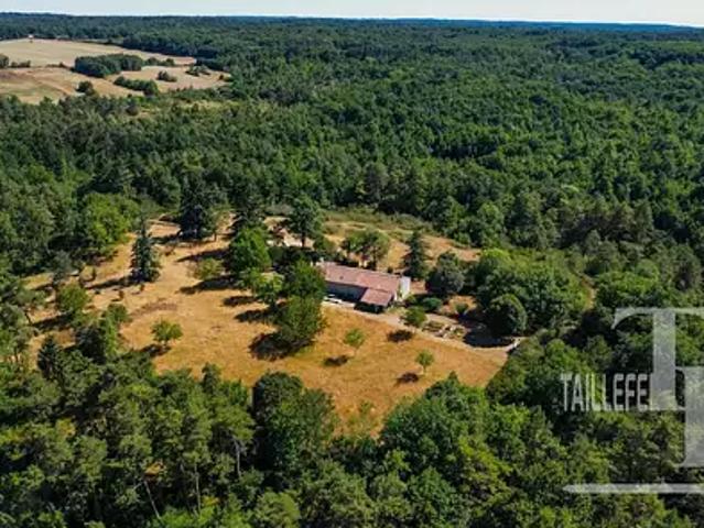 Maison vente à Lussas-et-Nontronneau, Dordogne