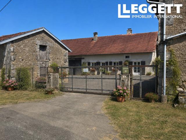 Maison vente à Nontron, Lussas-et-nontronneau