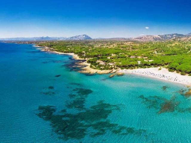 Rustico in vendita a Alzachèna/Arzachena, Arzachena
