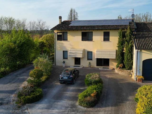 Rustico in vendita a Asola, Lombardia