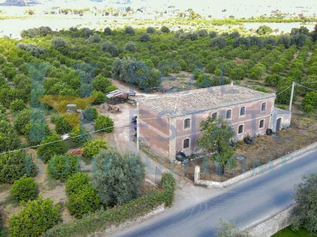 Rustico in vendita a Avola, Sicilia