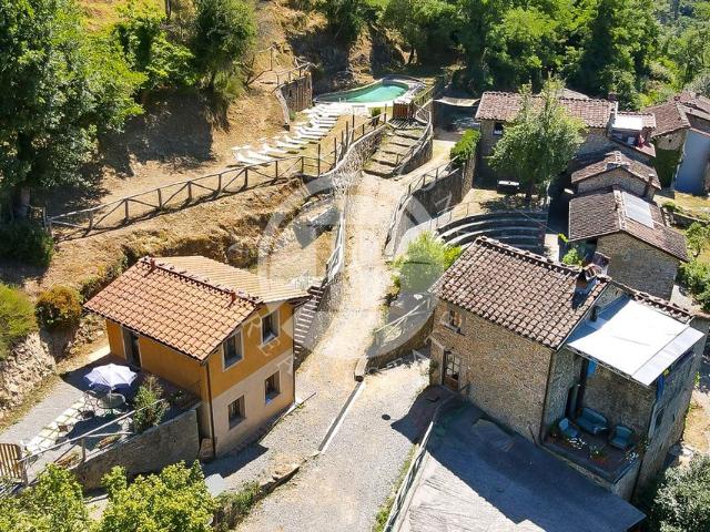 Rustico in vendita a Bagni di Lucca, Lucca