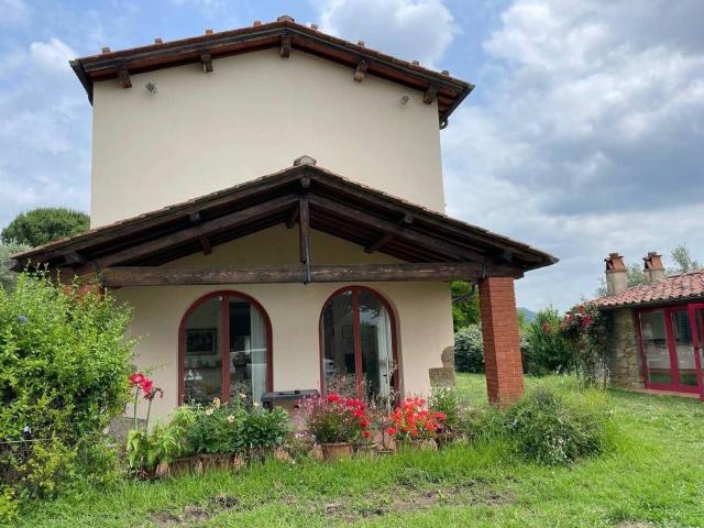 Rustico in vendita a Buggiano, Toscana