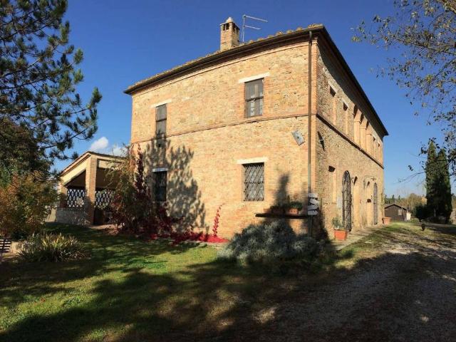Rustico in vendita a Buonconvento, Toscana