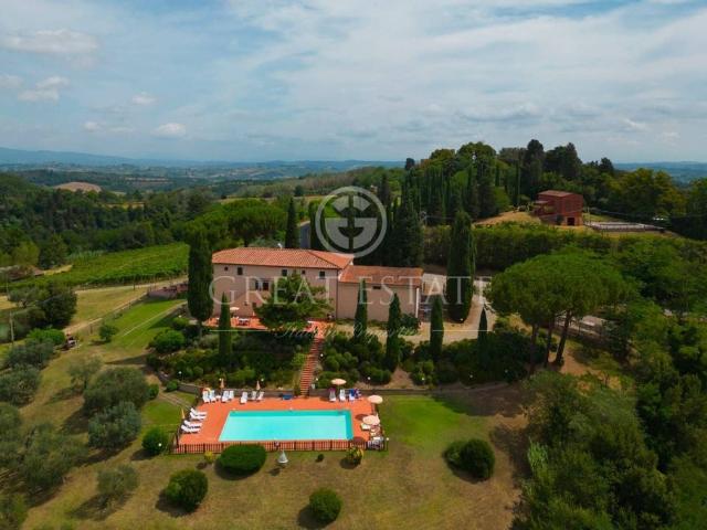 Rustico in vendita a Unione dei Comuni Circondario dell'Empolese Valdelsa, Castelfiorentino