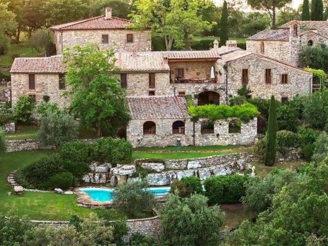 Rustico in vendita a Castellina In Chianti, Toscana