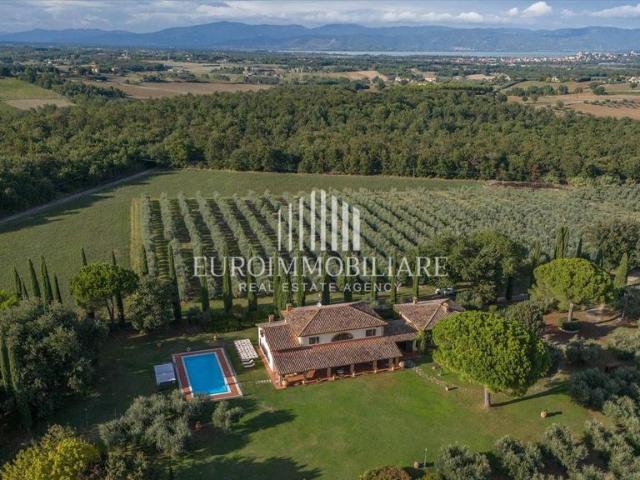 Rustico in vendita a Gioiella, Umbria