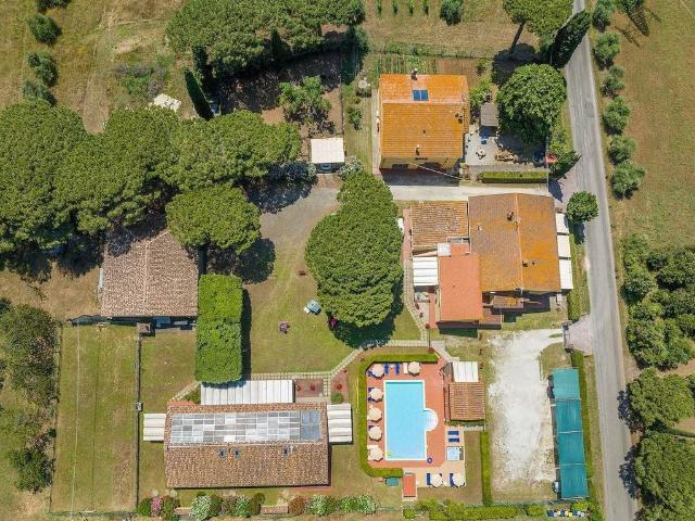 Rustico in vendita a Cecina, Toscana