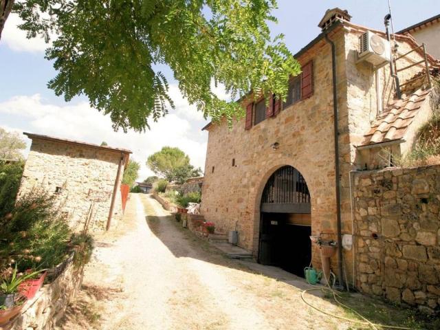 Rustico in vendita a Colle Di Val D'elsa, Toscana