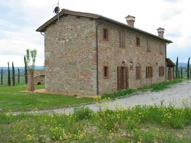 Rustico in vendita a Foiano della Chiana, Arezzo