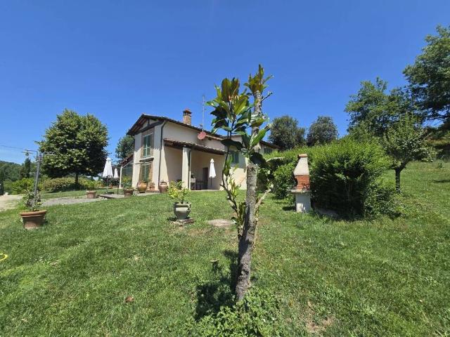 Rustico in vendita a Terranuova Bracciolini, Arezzo