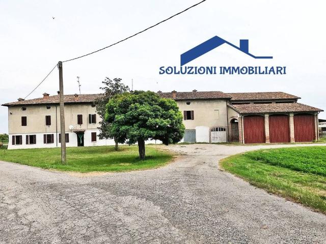 Rustico in vendita a Fontanellato, Reggio Emilia