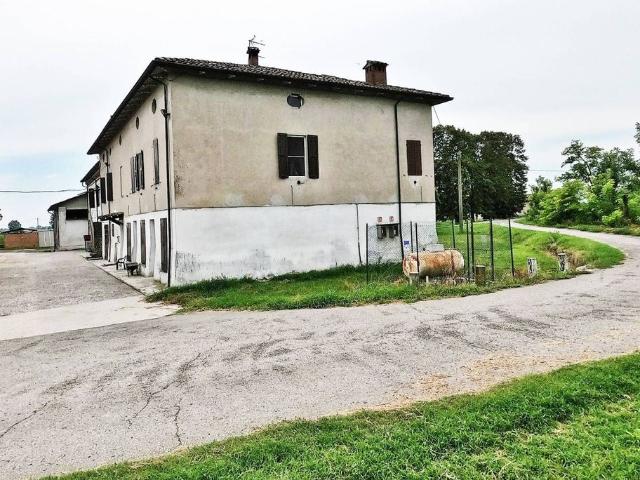 Rustico in vendita a Fontanellato, Reggio Emilia