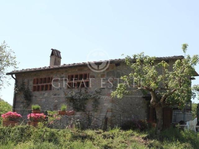 Rustico in vendita a La Corbina, Gaiole in Chianti