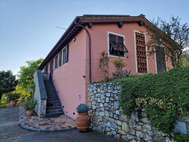 Rustico in vendita a Unione dei comuni Media Valle del Serchio, Borgo A Mozzano
