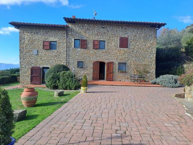 Rustico in vendita a Unione di Comuni Valdarno e Valdisieve, Reggello